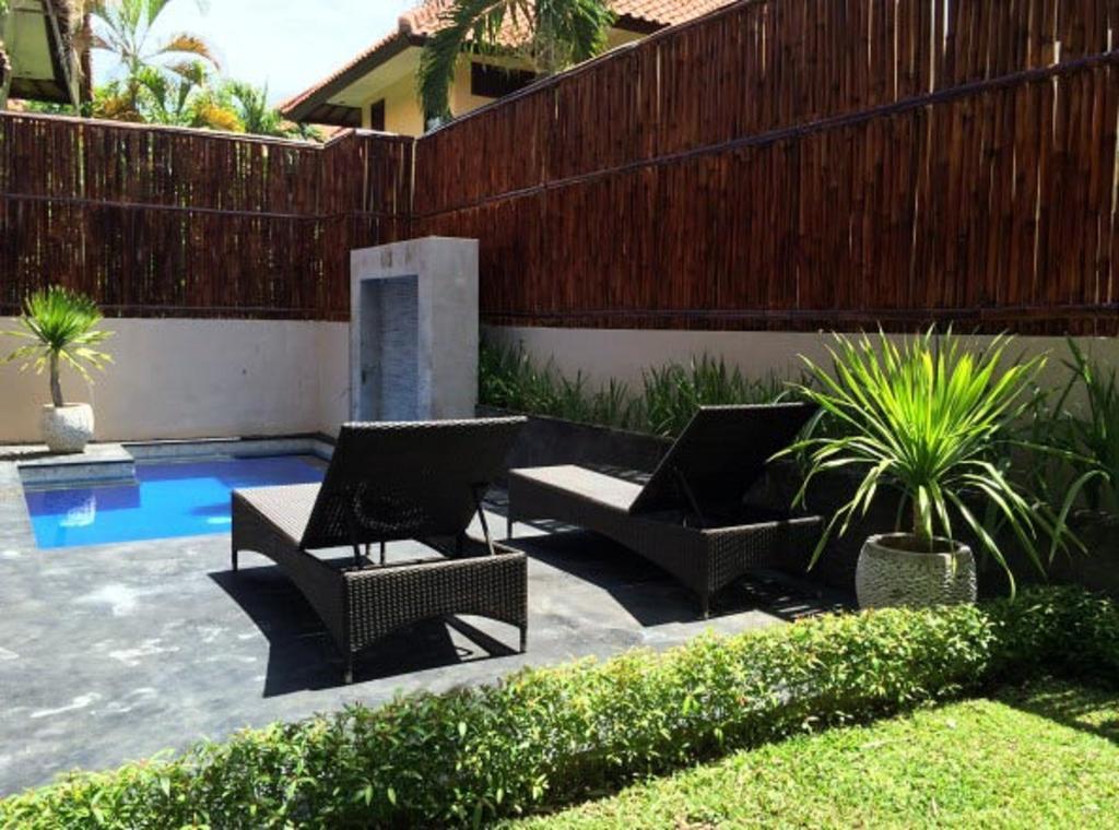 Kuta Holiday Villas Bagian luar foto