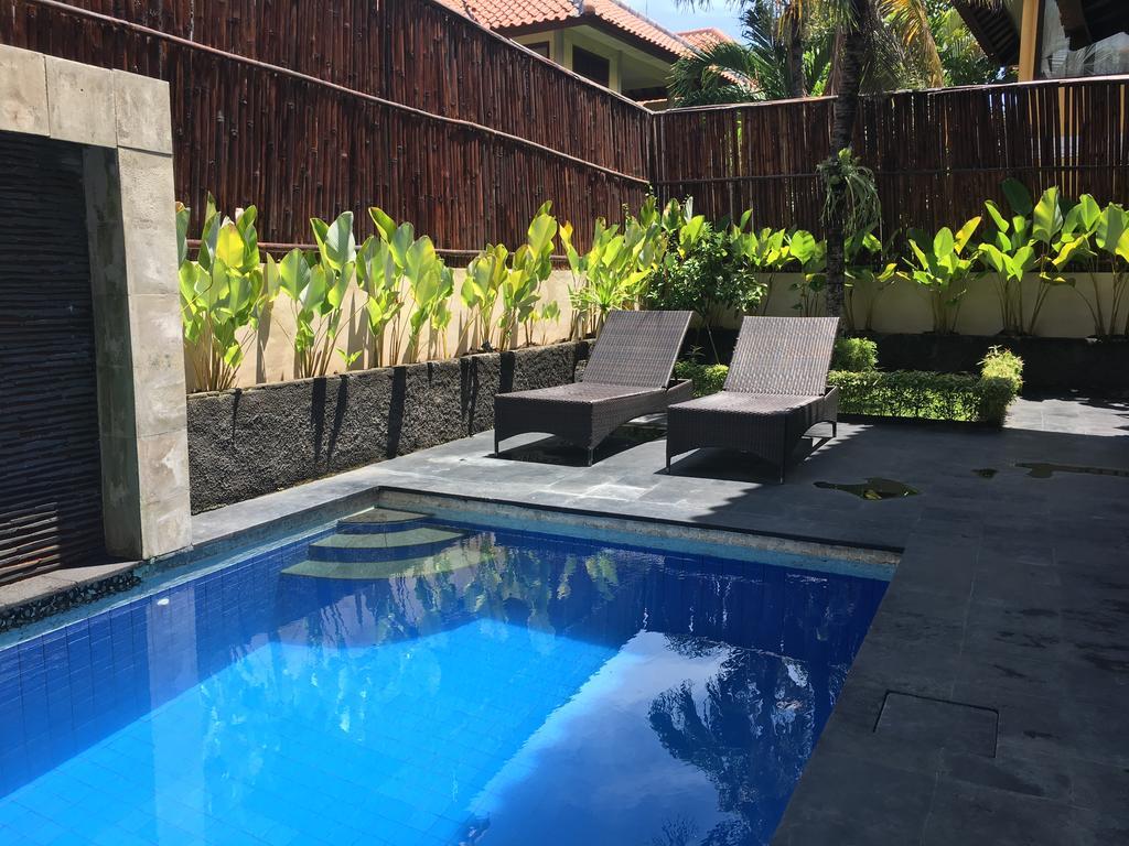 Kuta Holiday Villas Bagian luar foto