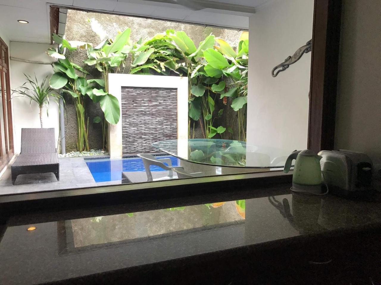 Kuta Holiday Villas Bagian luar foto