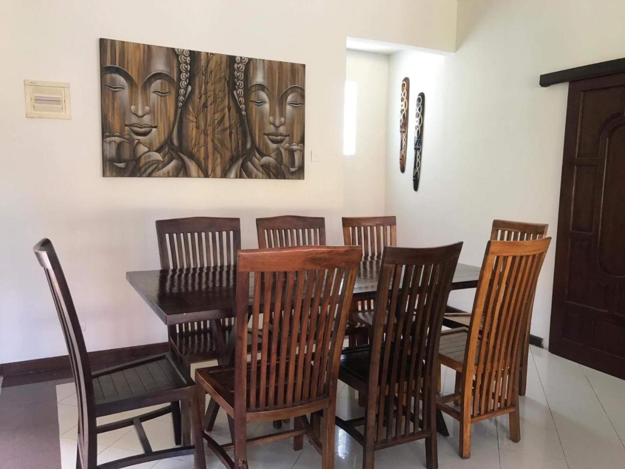 Kuta Holiday Villas Bagian luar foto