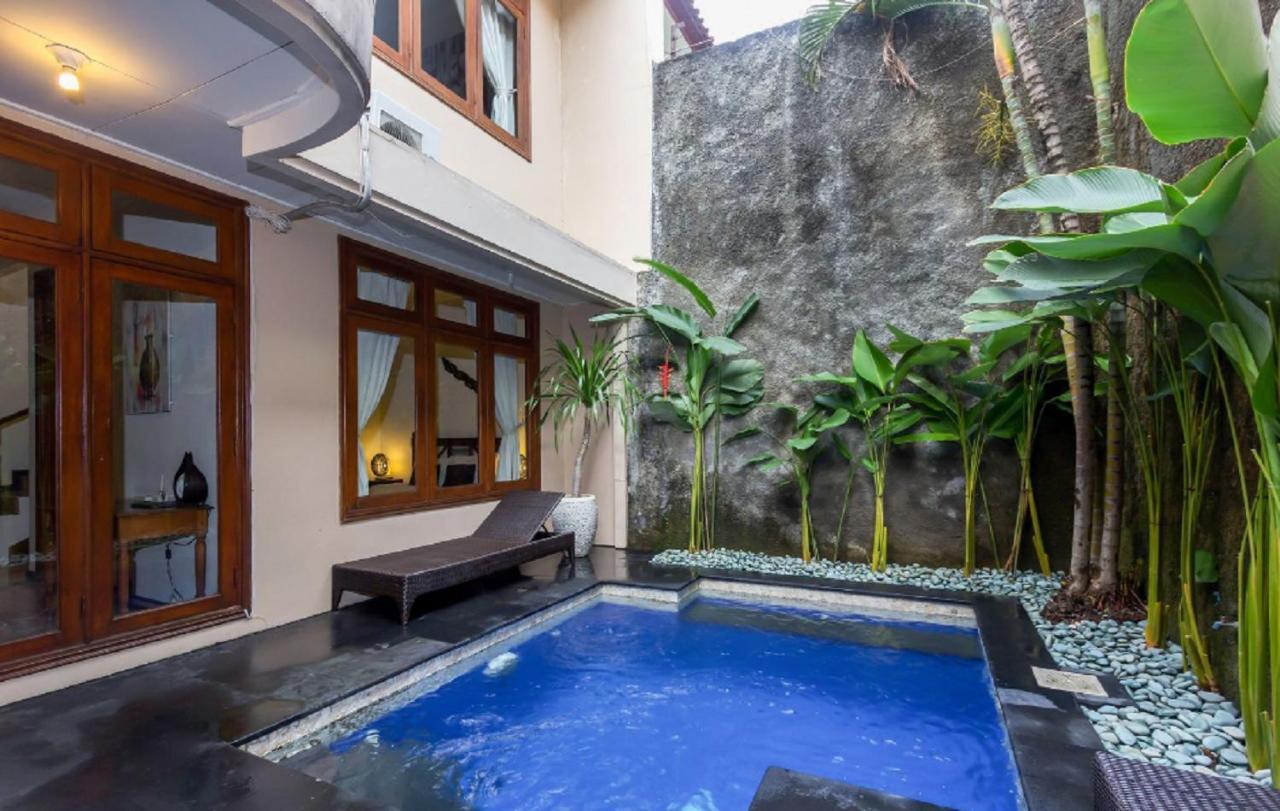 Kuta Holiday Villas Bagian luar foto