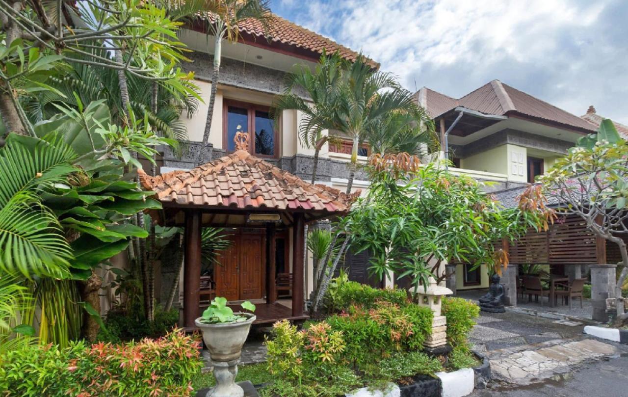 Kuta Holiday Villas Bagian luar foto