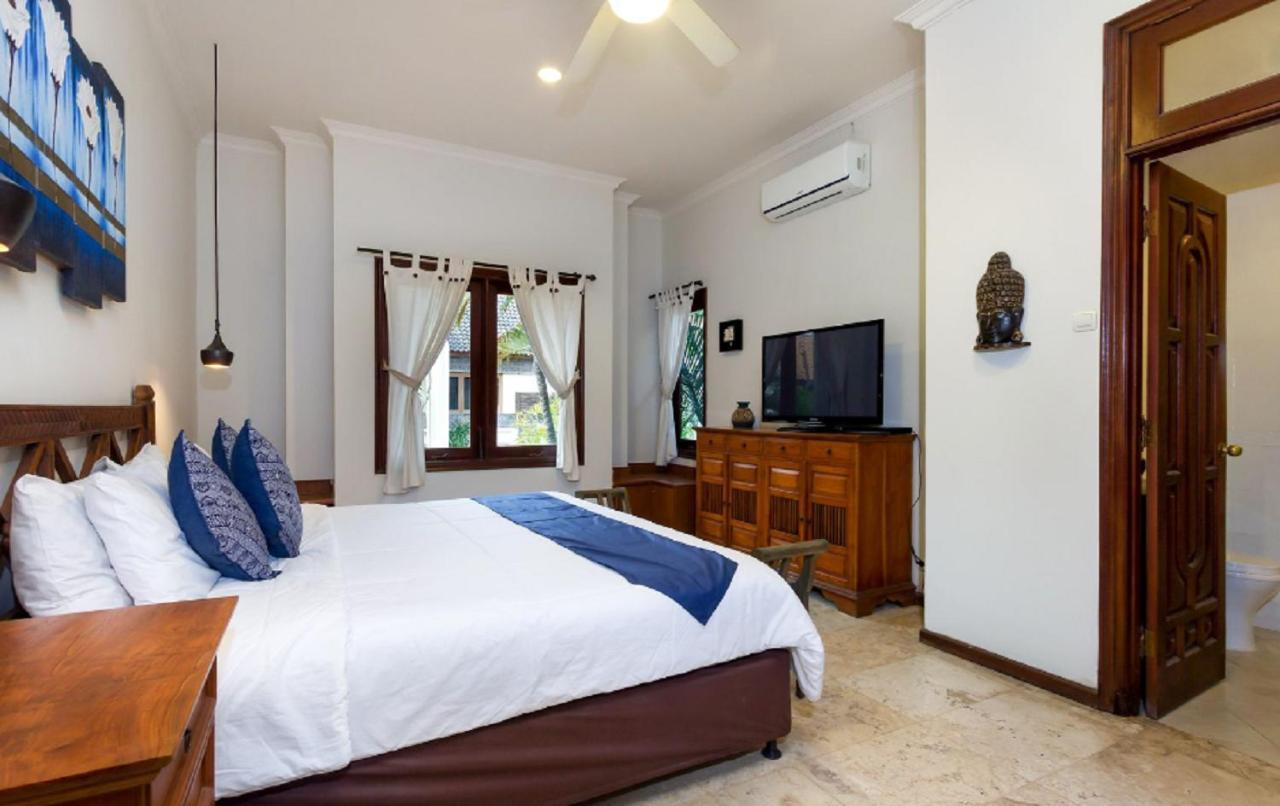 Kuta Holiday Villas Bagian luar foto