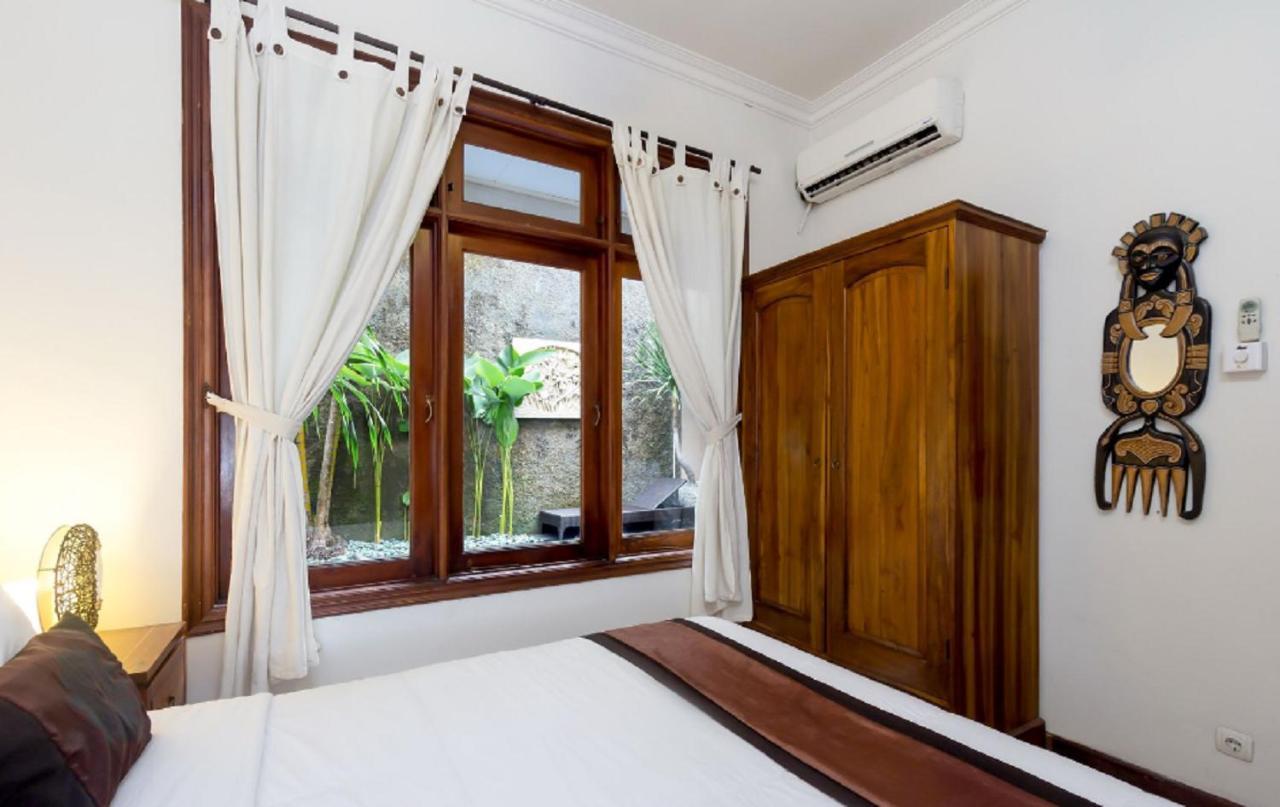 Kuta Holiday Villas Bagian luar foto