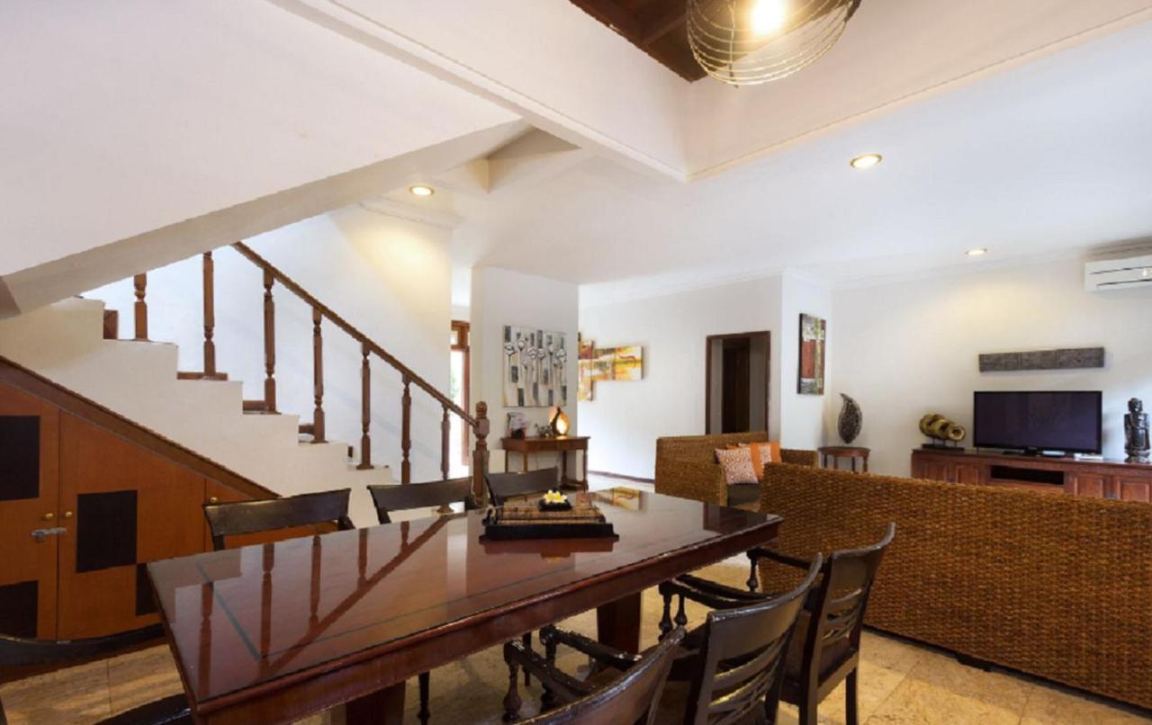 Kuta Holiday Villas Bagian luar foto