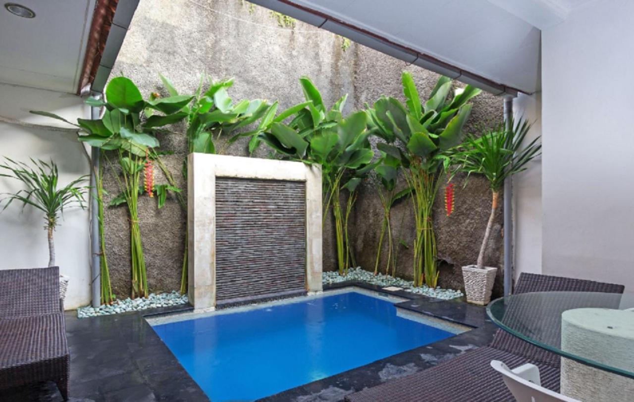 Kuta Holiday Villas Bagian luar foto